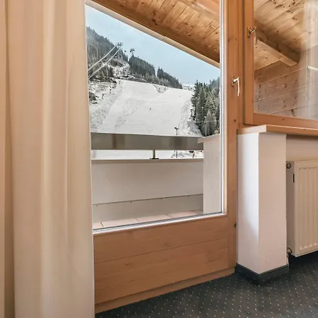 Appartements Aurikel Corso Ischgl Exterior photo